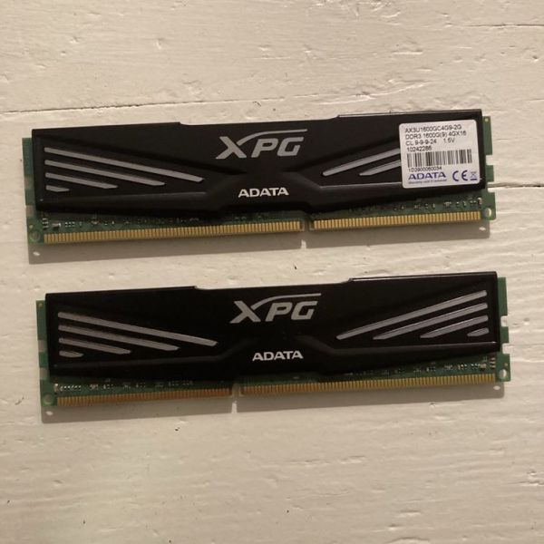 Used 2 ADATA Gaming RAM 8GB 2x4GB kit DDR3 1600MHZ AX3U1600GC4G9